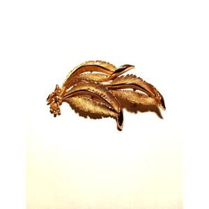 Vintage Feathered Gold-Tone Brooch Circa 1950's
